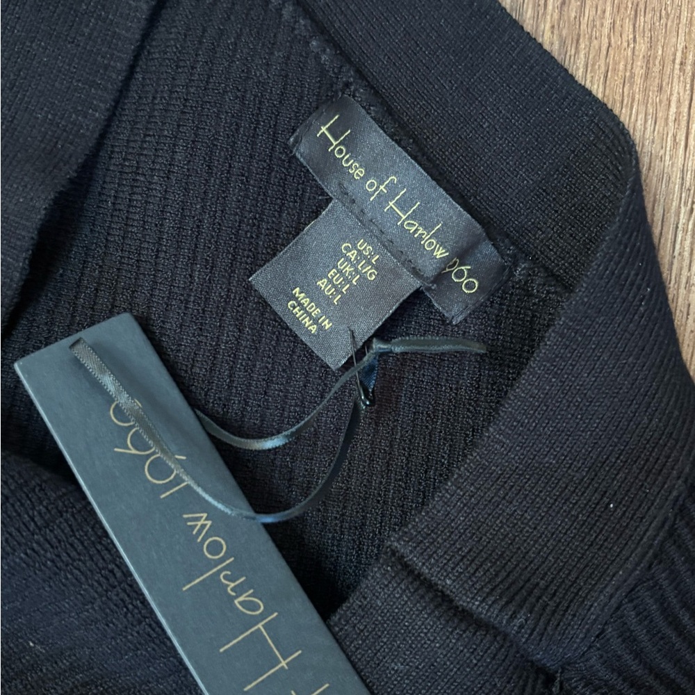 Black Ribbed Cross-Back Top - Picture 3 of 3